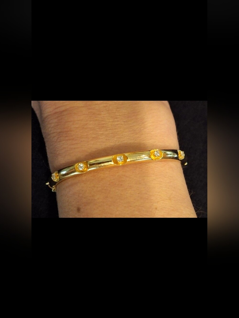 VINTAGE~14K YELLOW GOLD~DIAMOND~BANGLE BRACELET~GREAT CONDITION